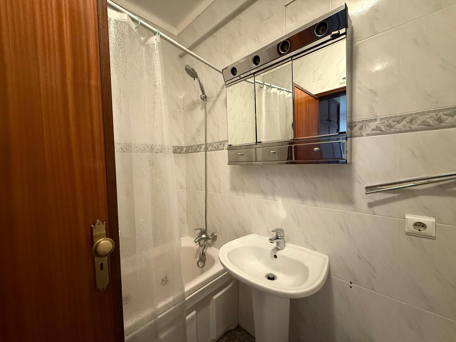 Apartamento T1 Esgueira - Miniatura 6