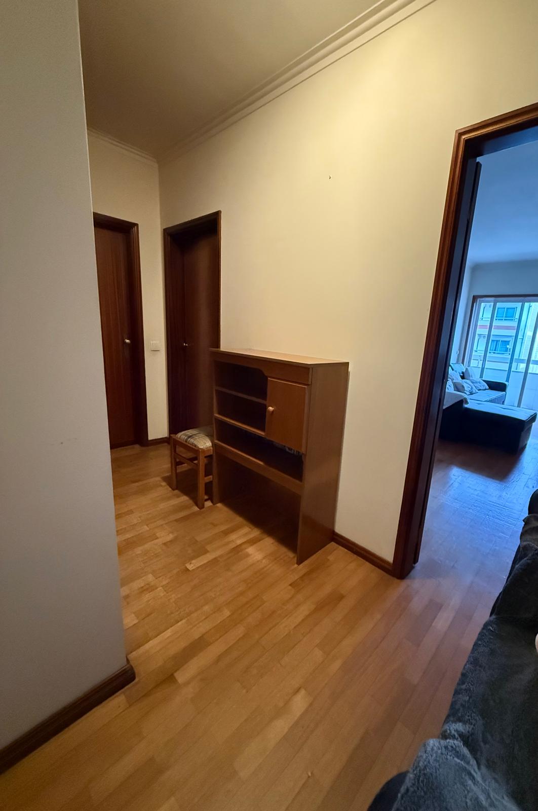 Apartamento T1 Esgueira - Miniatura 3