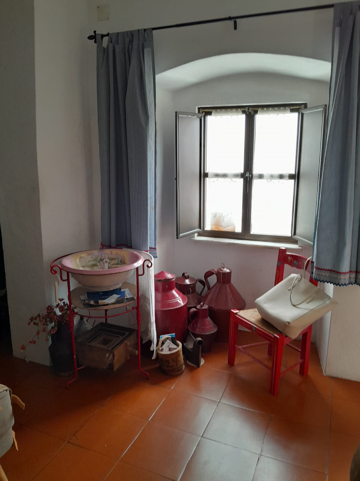 Quarto em Moradia - Miniatura 6