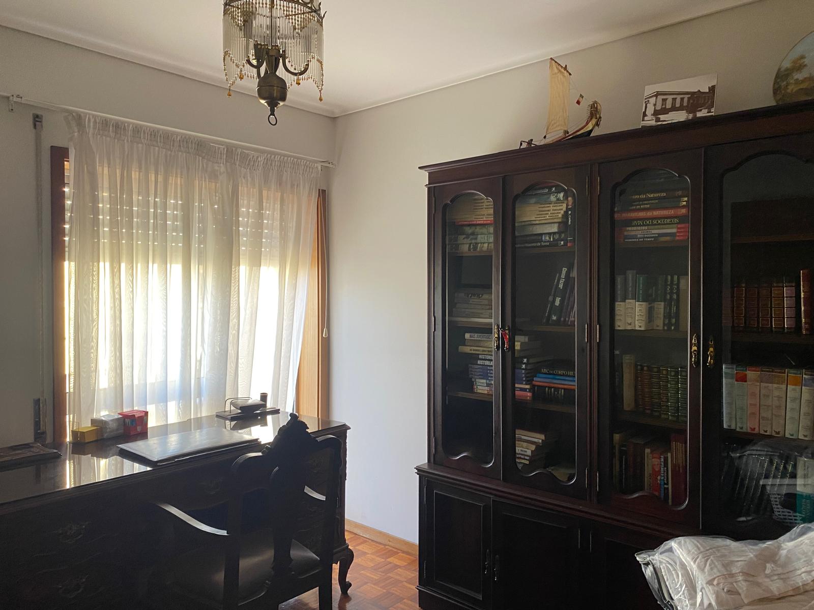 Apartamento T3 no centro de Esgueira - Miniatura 5